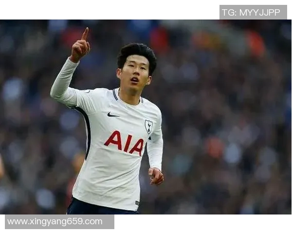 2025年亚洲足球前十球星榜单解析与实力对比 2025年亚洲足球前十球星榜单解析与实力对比