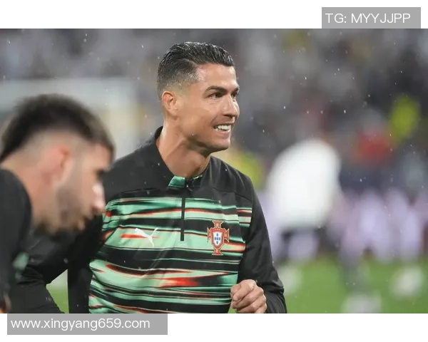 9号足球球员名单及其传奇事迹盘点，聚焦世界足坛经典9号球星