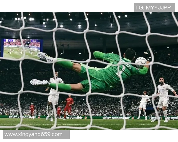 二号守门员足球明星:绝对守门利器的完美诠释 二号守门员足球明星:绝对守门利器的完美诠释