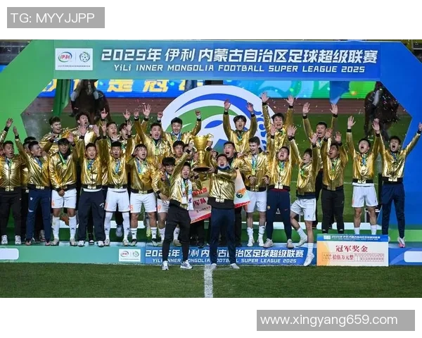 蓝万足球传奇之路与荣耀时刻全面解读球迷心中不灭的绿茵偶像